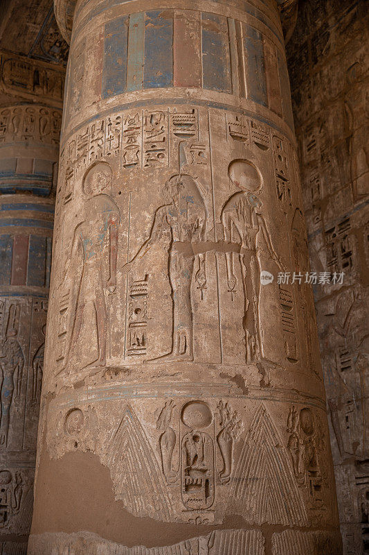 Medinet Habu神庙的柱子